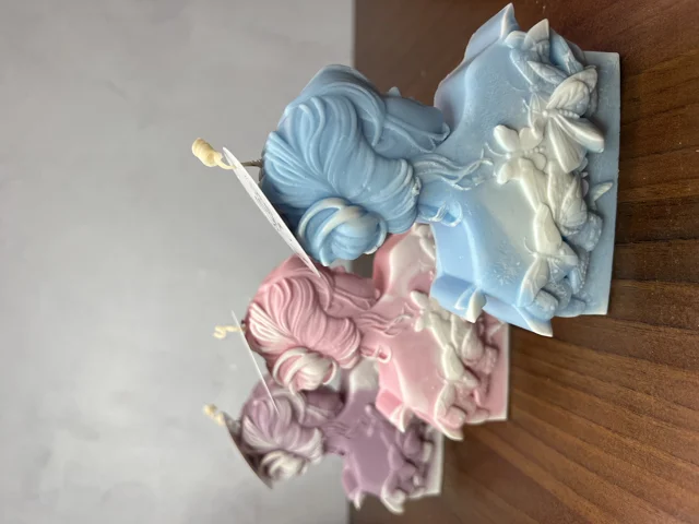 شمع دختر پروانه ای